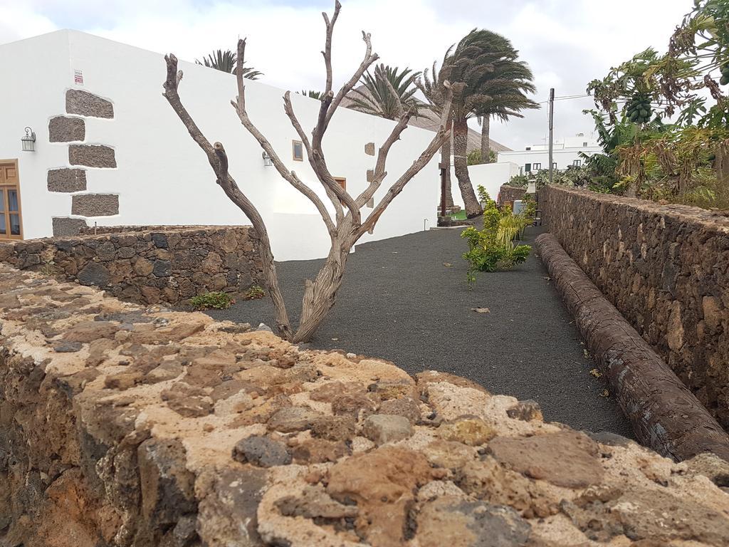 Hotelito Rural Flor De Timanfaya Tinajo Buitenkant foto