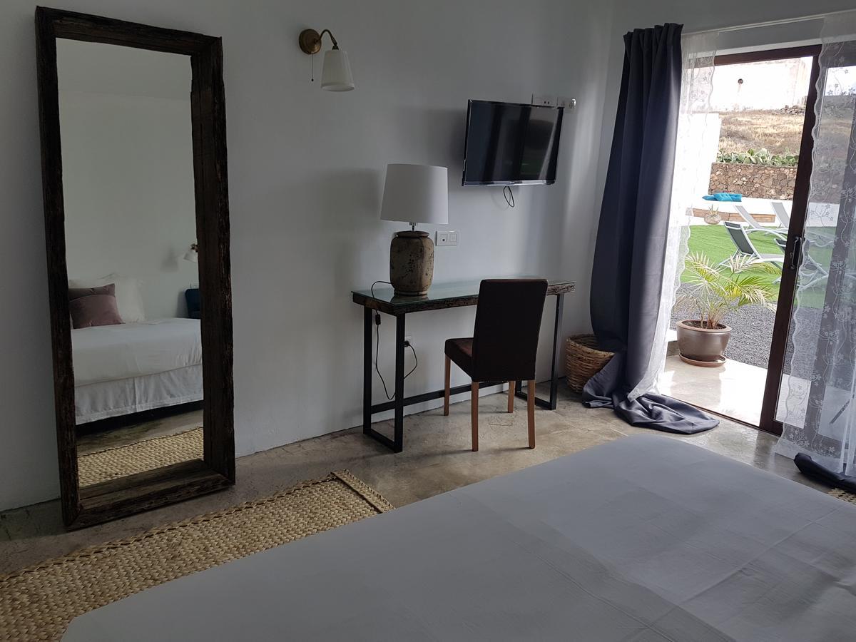Hotelito Rural Flor De Timanfaya Tinajo Buitenkant foto